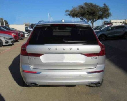 Вольво ХС60 2020 в Черкассах на Automoto.ua Серый Вольво ХС60, объемом двигателя 2 л и пробегом 45 тыс. км за 10800 $, фото 4 на Automoto.ua