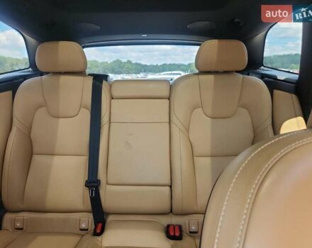 Сірий Вольво ХС60, об'ємом двигуна 2 л та пробігом 64 тис. км за 4000 $, фото 9 на Automoto.ua