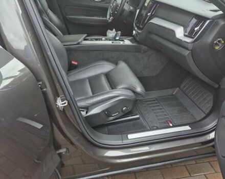 Серый Вольво ХС60, объемом двигателя 1.97 л и пробегом 99 тыс. км за 45500 $, фото 10 на Automoto.ua