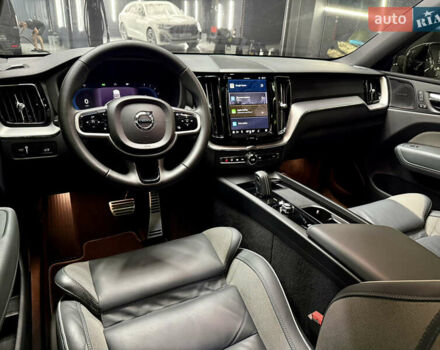 Серый Вольво ХС60, объемом двигателя 1.97 л и пробегом 82 тыс. км за 42000 $, фото 14 на Automoto.ua