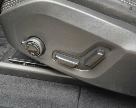 Серый Вольво ХС60, объемом двигателя 1.97 л и пробегом 99 тыс. км за 45500 $, фото 6 на Automoto.ua