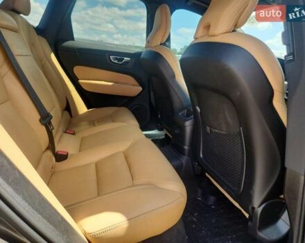 Сірий Вольво ХС60, об'ємом двигуна 2 л та пробігом 64 тис. км за 4000 $, фото 10 на Automoto.ua