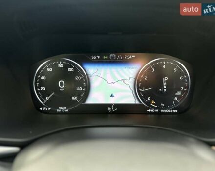 Вольво ХС60 2021 в Луцке на Automoto.ua Серый Вольво ХС60, объемом двигателя 2 л и пробегом 63 тыс. км за 28000 $, фото 19 на Automoto.ua