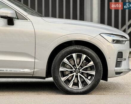 Вольво ХС60 2022 в Киеве на Automoto.ua Серый Вольво ХС60, объемом двигателя 2 л и пробегом 34 тыс. км за 49000 $, фото 11 на Automoto.ua