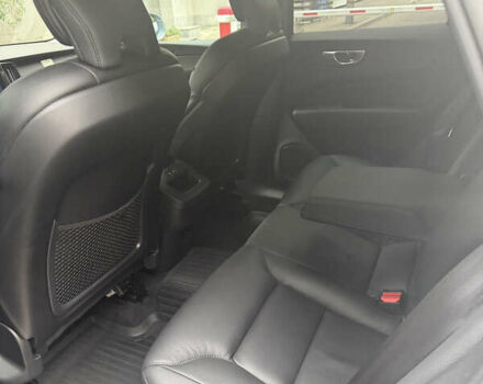 Серый Вольво ХС60, объемом двигателя 1.97 л и пробегом 30 тыс. км за 45000 $, фото 6 на Automoto.ua