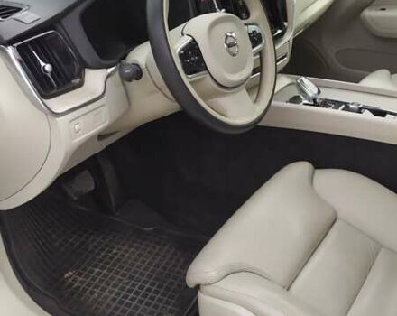 Сірий Вольво ХС60, об'ємом двигуна 1.97 л та пробігом 297 тис. км за 33500 $, фото 20 на Automoto.ua