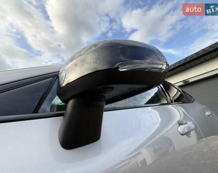 Вольво ХС60 2023 в Самборе на Automoto.ua Серый Вольво ХС60, объемом двигателя 2 л и пробегом 36 тыс. км за 52750 $, фото 10 на Automoto.ua