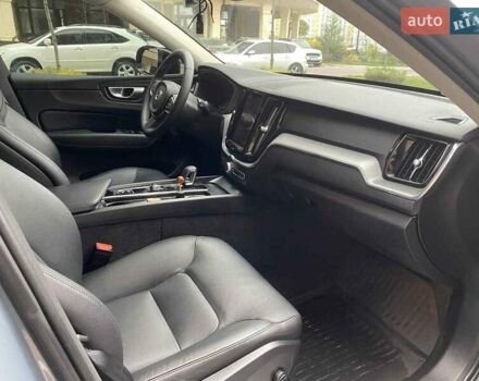 Серый Вольво ХС60, объемом двигателя 1.97 л и пробегом 11 тыс. км за 37000 $, фото 16 на Automoto.ua