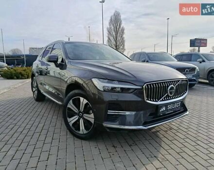 Серый Вольво ХС60, объемом двигателя 2 л и пробегом 77 тыс. км за 59900 $, фото 1 на Automoto.ua