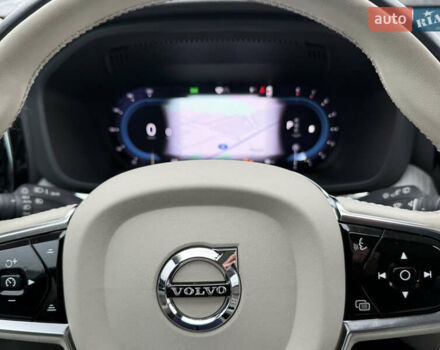 Серый Вольво ХС60, объемом двигателя 1.97 л и пробегом 14 тыс. км за 43000 $, фото 12 на Automoto.ua