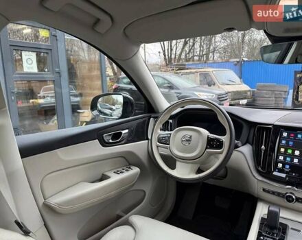 Серый Вольво ХС60, объемом двигателя 1.97 л и пробегом 28 тыс. км за 57000 $, фото 27 на Automoto.ua