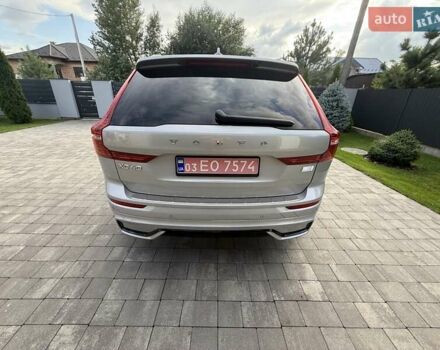 Вольво ХС60 2023 в Самборе на Automoto.ua Серый Вольво ХС60, объемом двигателя 2 л и пробегом 36 тыс. км за 52750 $, фото 12 на Automoto.ua