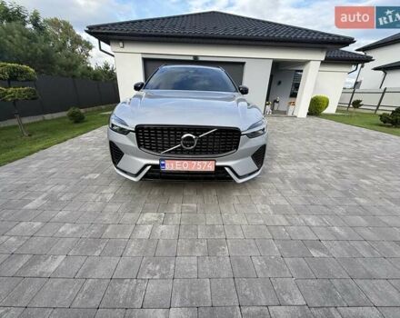 Вольво ХС60 2023 в Самборе на Automoto.ua Серый Вольво ХС60, объемом двигателя 2 л и пробегом 36 тыс. км за 52750 $, фото 6 на Automoto.ua