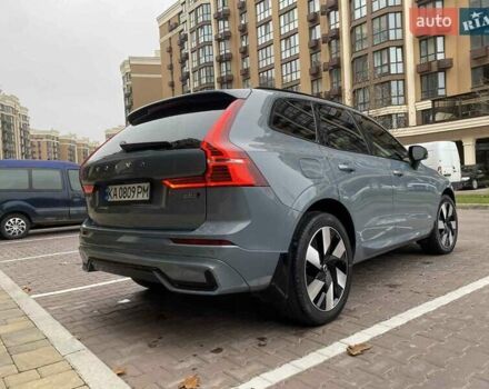 Серый Вольво ХС60, объемом двигателя 1.97 л и пробегом 11 тыс. км за 37000 $, фото 4 на Automoto.ua