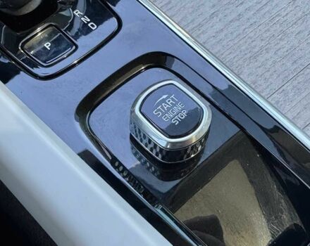 Сірий Вольво ХС60, об'ємом двигуна 2 л та пробігом 30 тис. км за 16500 $, фото 9 на Automoto.ua