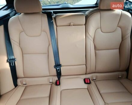 Серый Вольво ХС60, объемом двигателя 2 л и пробегом 77 тыс. км за 59900 $, фото 24 на Automoto.ua