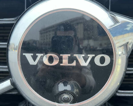 Сірий Вольво ХС60, об'ємом двигуна 1.97 л та пробігом 13 тис. км за 58000 $, фото 3 на Automoto.ua