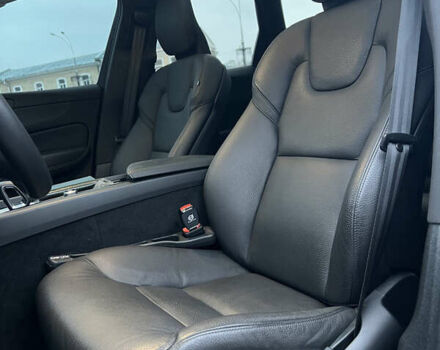 Сірий Вольво ХС60, об'ємом двигуна 1.97 л та пробігом 13 тис. км за 58000 $, фото 16 на Automoto.ua