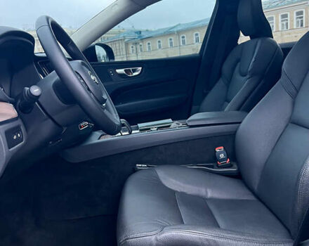 Сірий Вольво ХС60, об'ємом двигуна 1.97 л та пробігом 13 тис. км за 58000 $, фото 15 на Automoto.ua