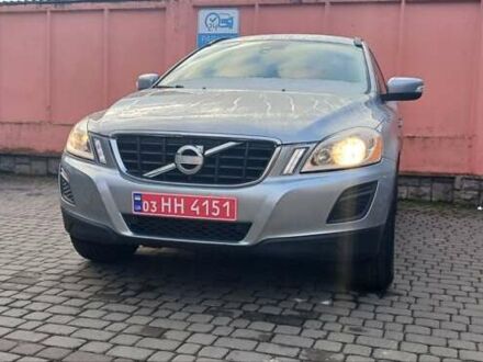 Серый Вольво ХС60, объемом двигателя 2 л и пробегом 282 тыс. км за 13500 $, фото 1 на Automoto.ua