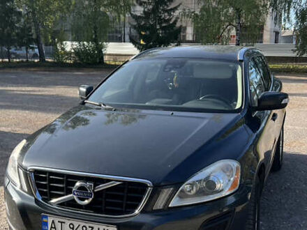 Вольво ХС60 2010 в Каменское - Днепродзержинск на Automoto.ua Серый Вольво ХС60, объемом двигателя 1.9 л и пробегом 218 тыс. км за 11900 $, фото 1 на Automoto.ua