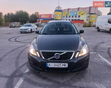Серый Вольво ХС60, объемом двигателя 2.4 л и пробегом 236 тыс. км за 13200 $, фото 1 на Automoto.ua
