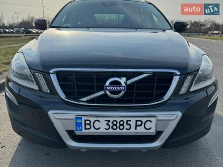 Серый Вольво ХС60, объемом двигателя 2.4 л и пробегом 302 тыс. км за 12350 $, фото 1 на Automoto.ua