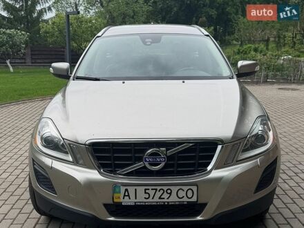 Сірий Вольво ХС60, об'ємом двигуна 2.4 л та пробігом 169 тис. км за 18500 $, фото 1 на Automoto.ua