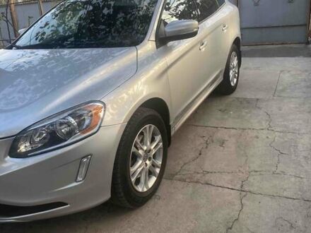 Серый Вольво ХС60, объемом двигателя 2.5 л и пробегом 184 тыс. км за 16500 $, фото 1 на Automoto.ua