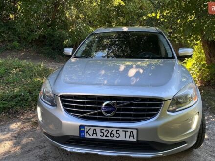 Сірий Вольво ХС60, об'ємом двигуна 2.95 л та пробігом 251 тис. км за 13300 $, фото 1 на Automoto.ua