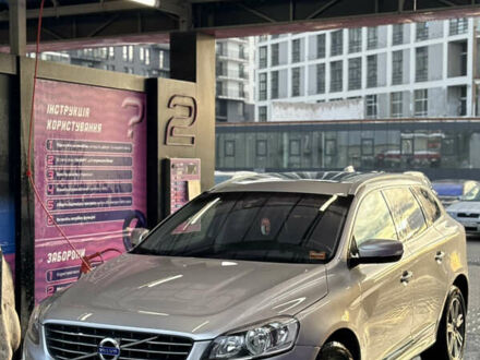 Серый Вольво ХС60, объемом двигателя 1.97 л и пробегом 133 тыс. км за 16800 $, фото 1 на Automoto.ua