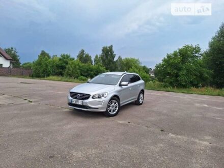 Серый Вольво ХС60, объемом двигателя 2.4 л и пробегом 295 тыс. км за 22500 $, фото 1 на Automoto.ua