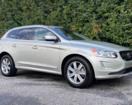 Вольво ХС60 2017 в Тернополе на Automoto.ua Серый Вольво ХС60, объемом двигателя 2 л и пробегом 56 тыс. км за 11000 $, фото 1 на Automoto.ua