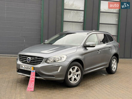 Серый Вольво ХС60, объемом двигателя 1.97 л и пробегом 243 тыс. км за 17300 $, фото 1 на Automoto.ua