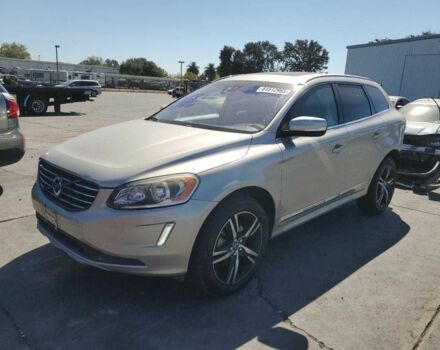 Серый Вольво ХС60, объемом двигателя 2 л и пробегом 108 тыс. км за 3500 $, фото 1 на Automoto.ua