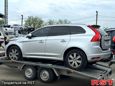 Серый Вольво ХС60, объемом двигателя 2 л и пробегом 140 тыс. км за 11799 $, фото 1 на Automoto.ua