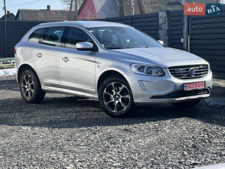 Серый Вольво ХС60, объемом двигателя 2.4 л и пробегом 243 тыс. км за 24490 $, фото 1 на Automoto.ua