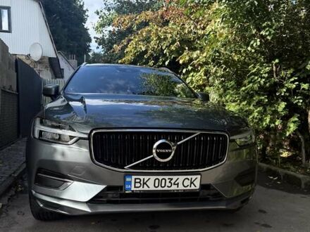 Сірий Вольво ХС60, об'ємом двигуна 2 л та пробігом 184 тис. км за 28000 $, фото 1 на Automoto.ua