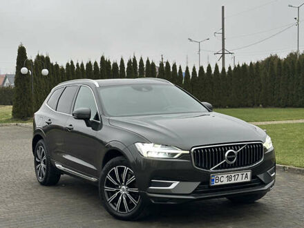 Серый Вольво ХС60, объемом двигателя 2 л и пробегом 216 тыс. км за 26850 $, фото 1 на Automoto.ua