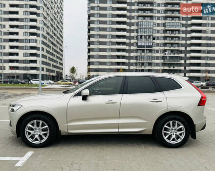 Серый Вольво ХС60, объемом двигателя 2 л и пробегом 57 тыс. км за 41000 $, фото 1 на Automoto.ua