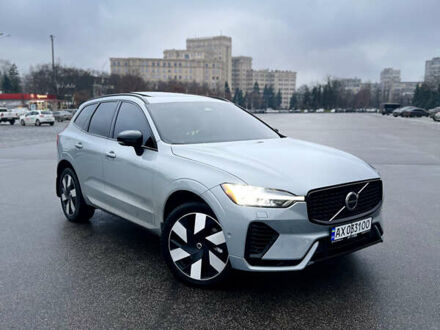 Сірий Вольво ХС60, об'ємом двигуна 1.97 л та пробігом 13 тис. км за 58000 $, фото 1 на Automoto.ua