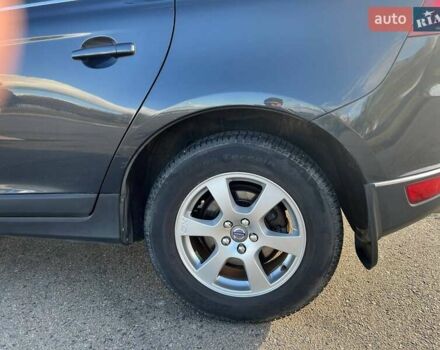 Синій Вольво ХС60, об'ємом двигуна 2.4 л та пробігом 218 тис. км за 13000 $, фото 9 на Automoto.ua