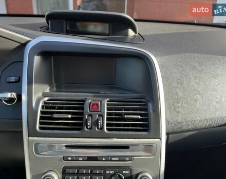 Синій Вольво ХС60, об'ємом двигуна 2.4 л та пробігом 218 тис. км за 13000 $, фото 24 на Automoto.ua