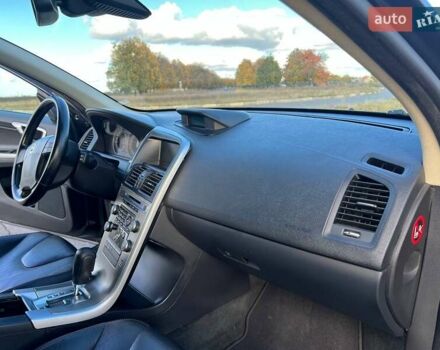 Синій Вольво ХС60, об'ємом двигуна 2.4 л та пробігом 218 тис. км за 13000 $, фото 16 на Automoto.ua