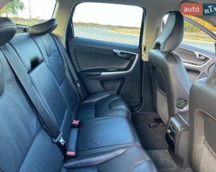 Синій Вольво ХС60, об'ємом двигуна 2.4 л та пробігом 218 тис. км за 13000 $, фото 23 на Automoto.ua