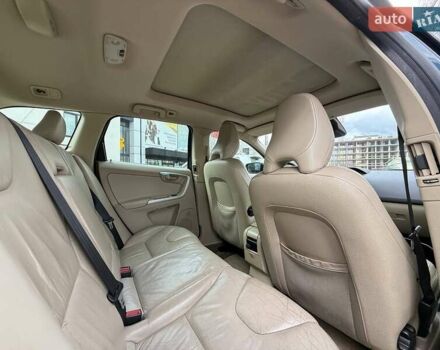 Синий Вольво ХС60, объемом двигателя 2.39 л и пробегом 251 тыс. км за 11000 $, фото 9 на Automoto.ua