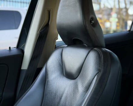 Синий Вольво ХС60, объемом двигателя 2.4 л и пробегом 153 тыс. км за 14700 $, фото 23 на Automoto.ua