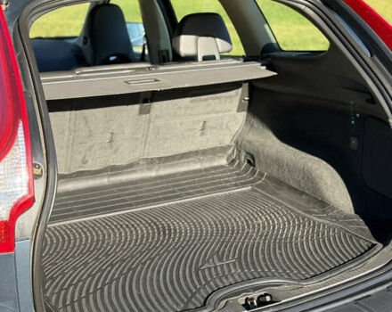 Синий Вольво ХС60, объемом двигателя 2.4 л и пробегом 153 тыс. км за 14700 $, фото 32 на Automoto.ua