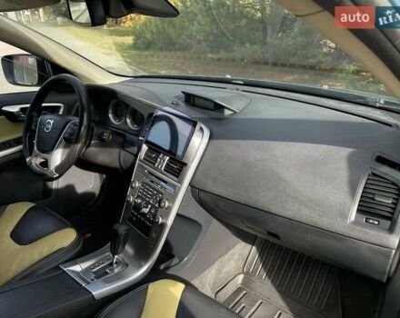 Вольво ХС60 2010 в Костополе на Automoto.ua Синий Вольво ХС60, объемом двигателя 2.4 л и пробегом 308 тыс. км за 12700 $, фото 6 на Automoto.ua