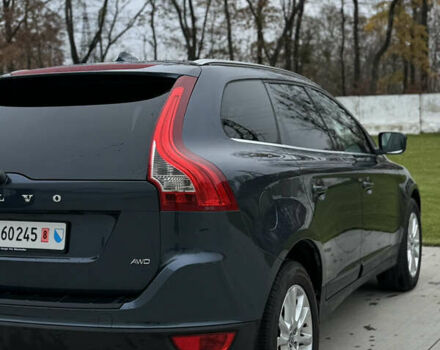 Синий Вольво ХС60, объемом двигателя 2.4 л и пробегом 240 тыс. км за 12800 $, фото 11 на Automoto.ua